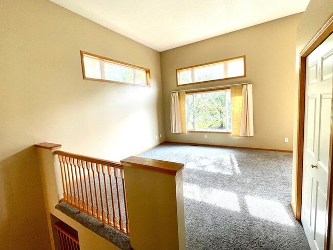 Building Photo - 7414 Bolton Way