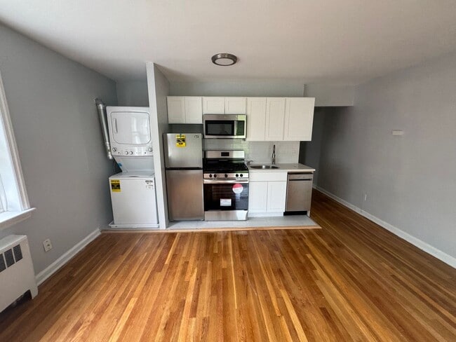 Interior Photo - 56-Village Court Apartments, LLC