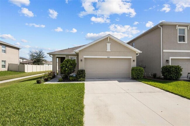 Foto del edificio - 16164 Silent Sands Ln