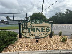 Foto del edificio - 25050 Sandhill Blvd