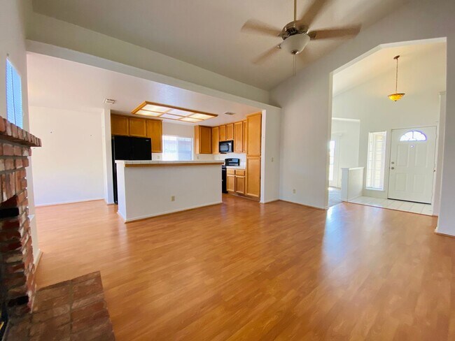 Foto del edificio - Lovely Galt Home
