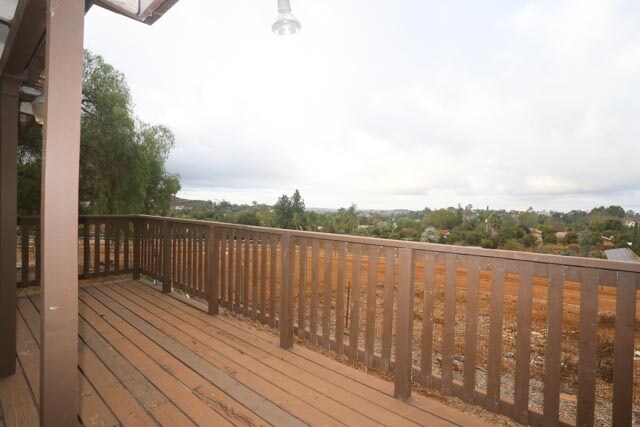 Foto del edificio - 3458 Royal Rd