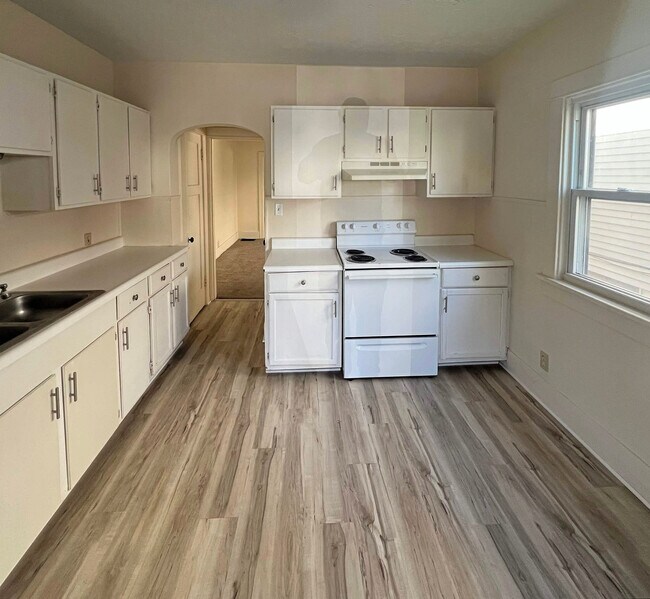 Foto del edificio - 616-618 Smithville