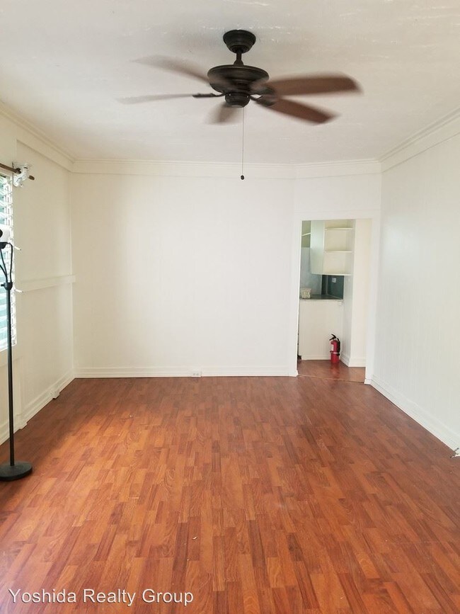 Building Photo - 2 br, 1 bath Apartment - 2404 Main Street