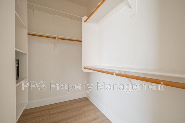 Foto del edificio - 14555 W Ventura St