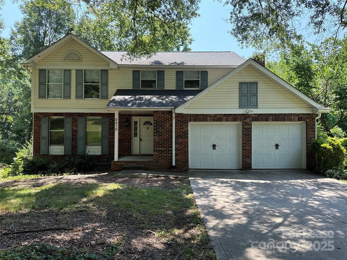 Primary Photo - 6616 Wannamaker Ln