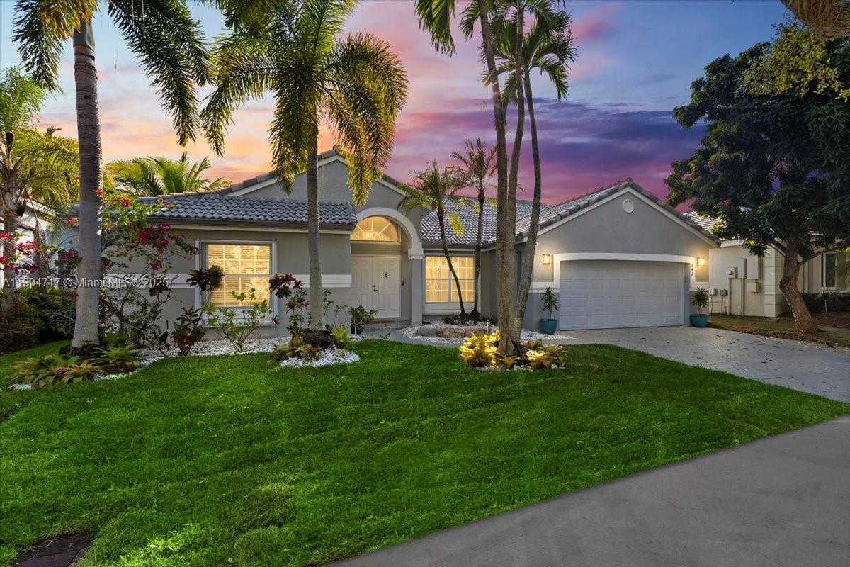 Foto principal - 642 Heritage Dr