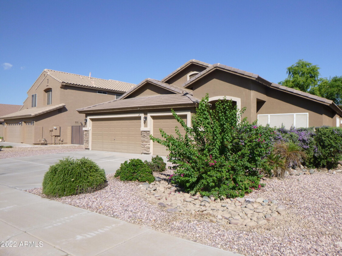 3887 S Seton Ave, Gilbert, AZ 85297 House Rental in Gilbert, AZ