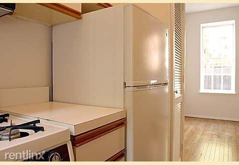 Foto del edificio - 240 E 21st St