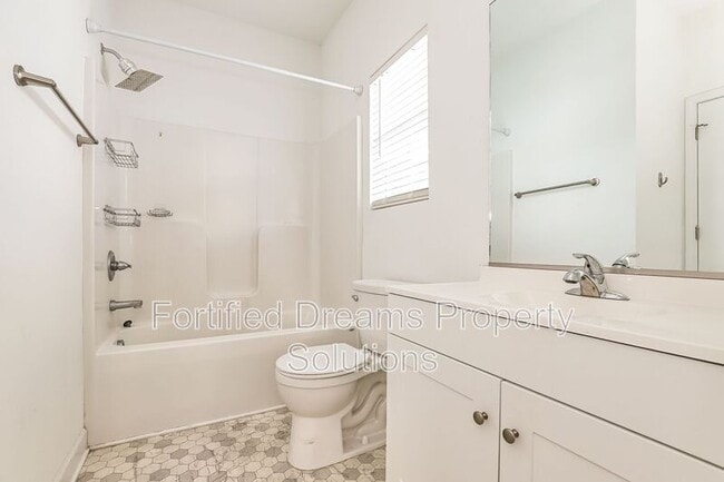 Building Photo - 4505 Holland Rd