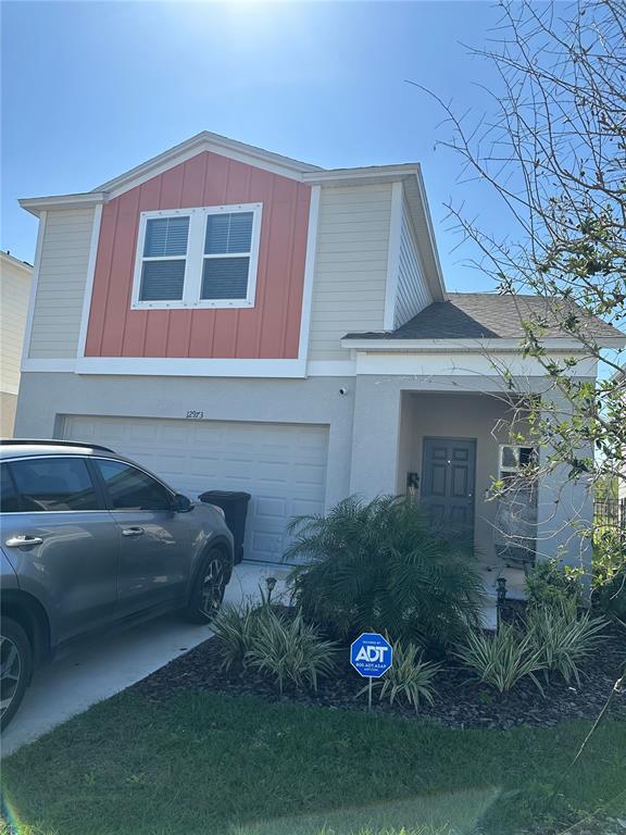 Foto principal - 12973 Oak Hill Way