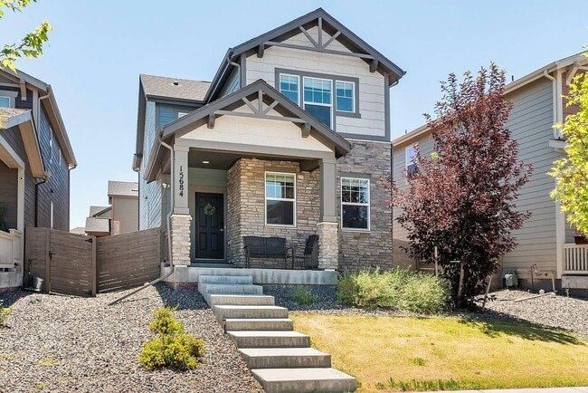 Stunning 3 bedroom home! - Stunning 3 bedroom home!
