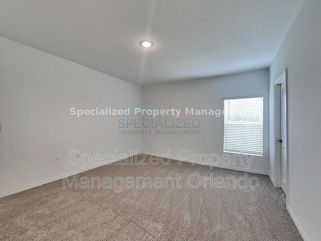 Foto del edificio - 258 Amber Way