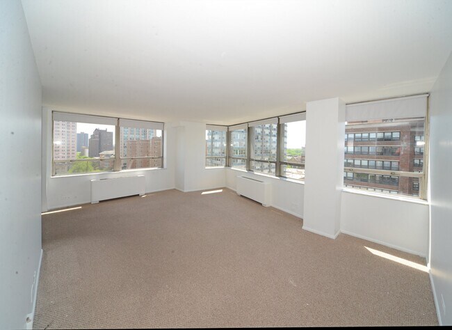 Foto del edificio - 5701 N Sheridan Rd