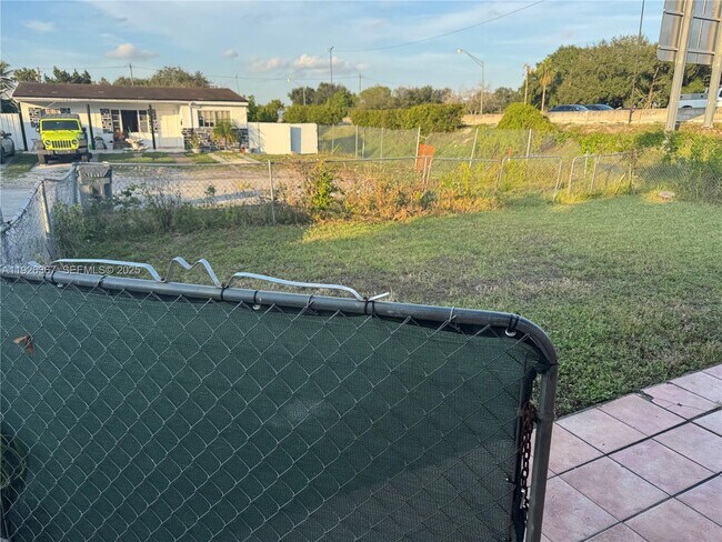 Building Photo - 6230 Garfield St