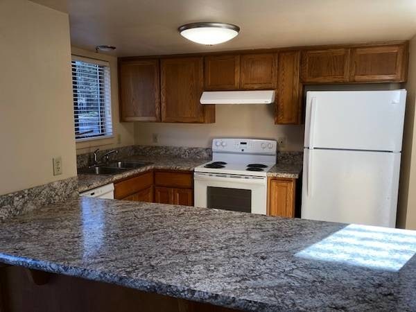 Foto del edificio - 2008 NE Patterson Ct