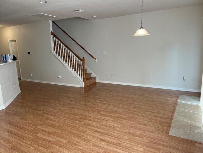 Building Photo - 7922 Barnes Ridge Ln