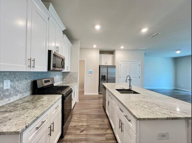 Foto del edificio - 1592 Villageside Ct
