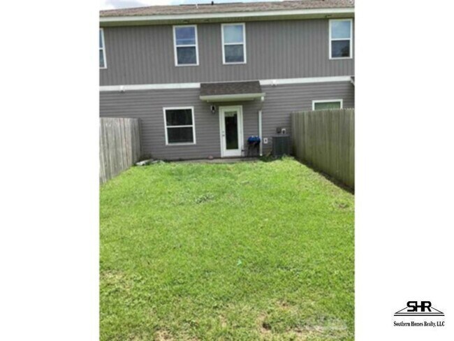 Foto del edificio - 6081 Royal Port Ct