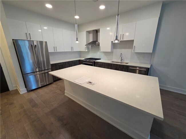 Foto del edificio - 775 Juniper St NE