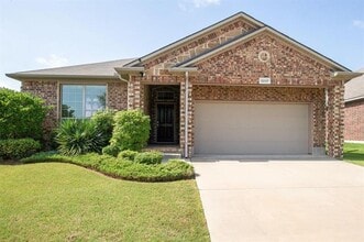Building Photo - 3237 Buckthorn Ln