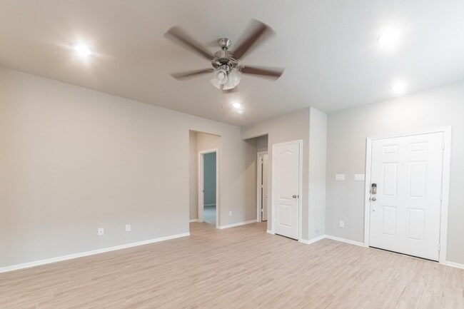 Foto del edificio - 24711 Kessing Creek Ln