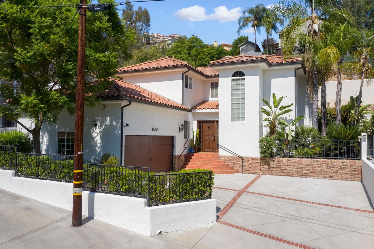 Foto principal - 4725 1/2 College View Avenue