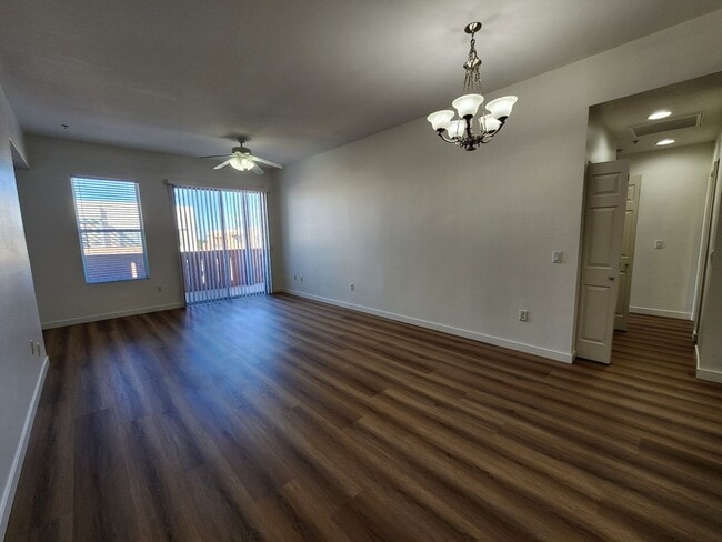Building Photo - 35 E Agate Ave