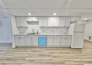 Building Photo - 1565 NB-101