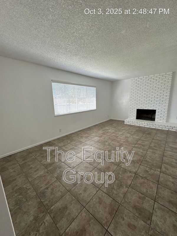 Building Photo - 2724 S Sallee Ct