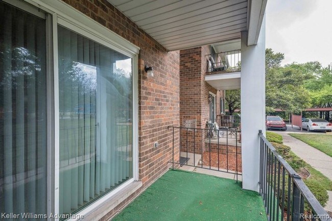 Foto del edificio - 25304 Shiawassee Cir