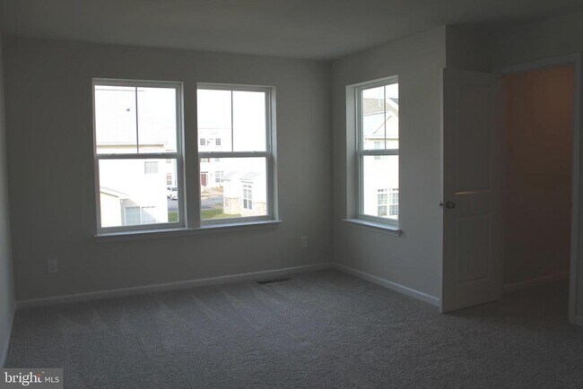 Building Photo - 515 Merganser Wy