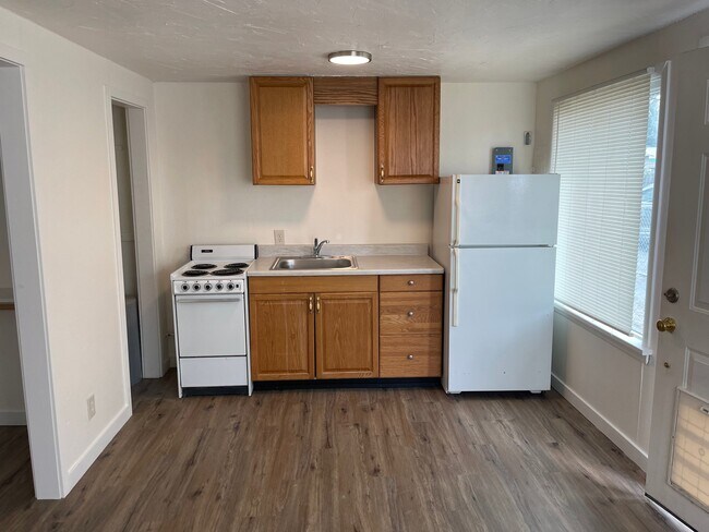 Foto del edificio - 2111 W Spruce St