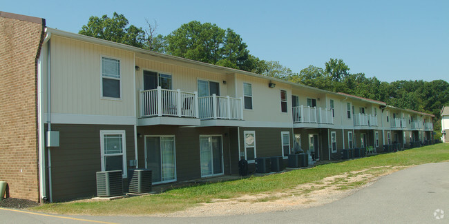 Meadow Creek - Meadow Creek Apartments