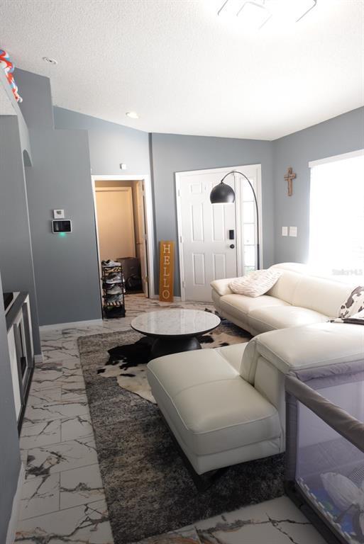 Foto del edificio - 6039 White Sails Dr