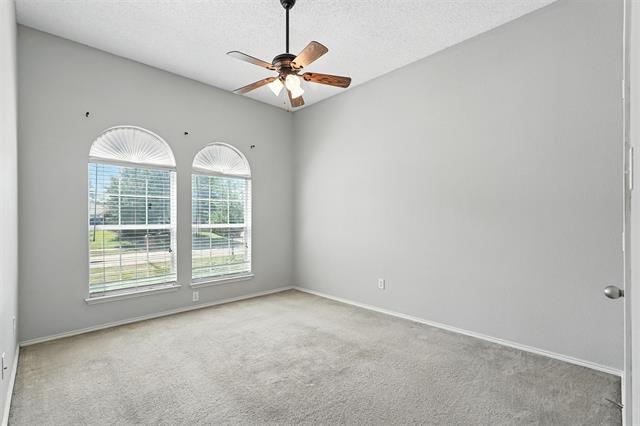 Building Photo - 122 Hackberry Trail