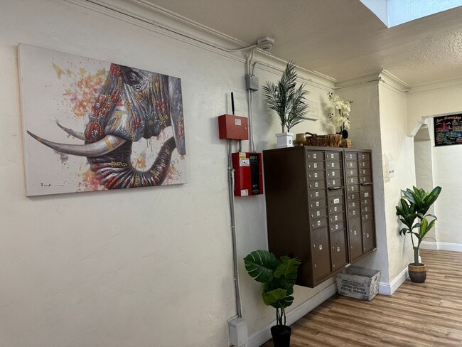 Building Photo - Newly Remodeled 3 Room Studio Apartment