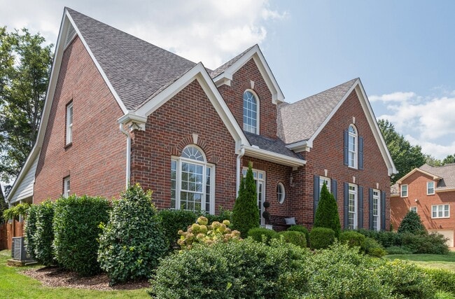 Building Photo - 225 Polk Pl Dr