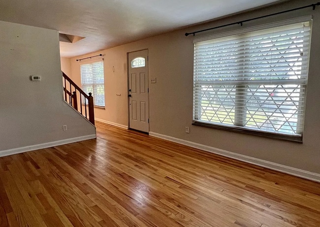 Foto del edificio - 716 Vallevista Ave