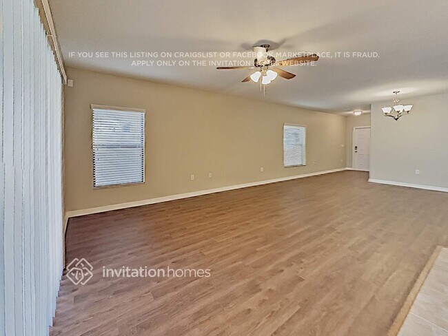 Foto del edificio - 2729 Hampton Green Ln