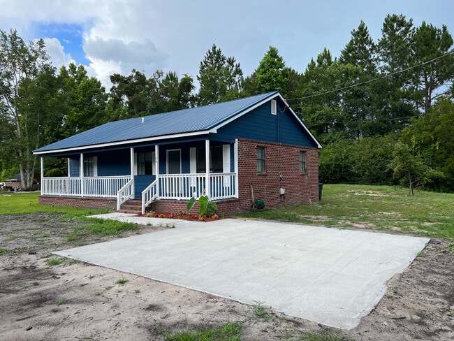 Building Photo - 169 Cooper Ln
