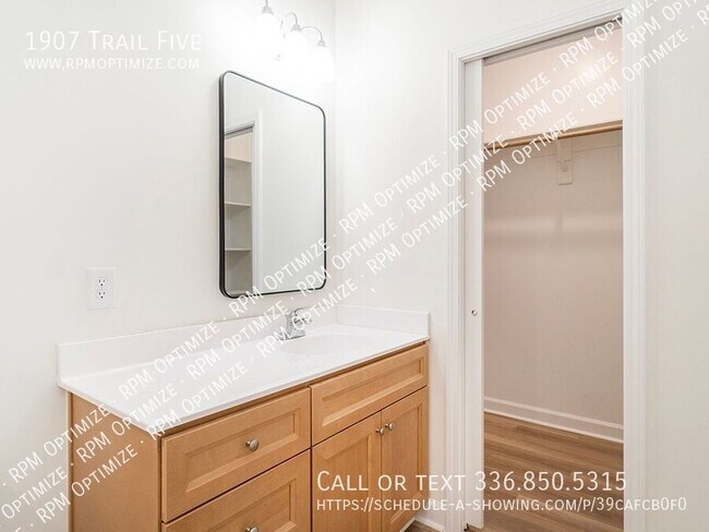 Foto del edificio - 1907 Trail Five