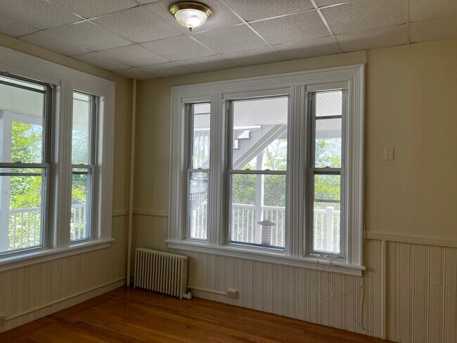 Foto del edificio - 295 Nahant Rd