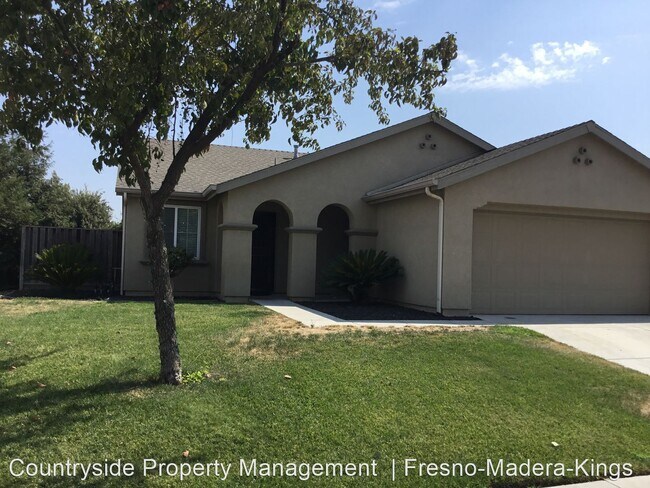 Foto del edificio - 3 br, 2 bath House - 5143 W. Home Avenue