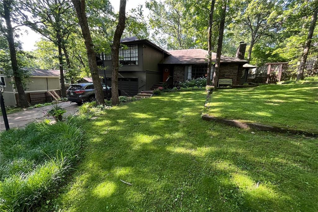 Foto principal - 2547 N Elizabeth Ave