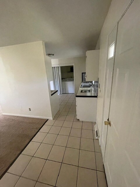 Foto del edificio - 4203 Keener Dr