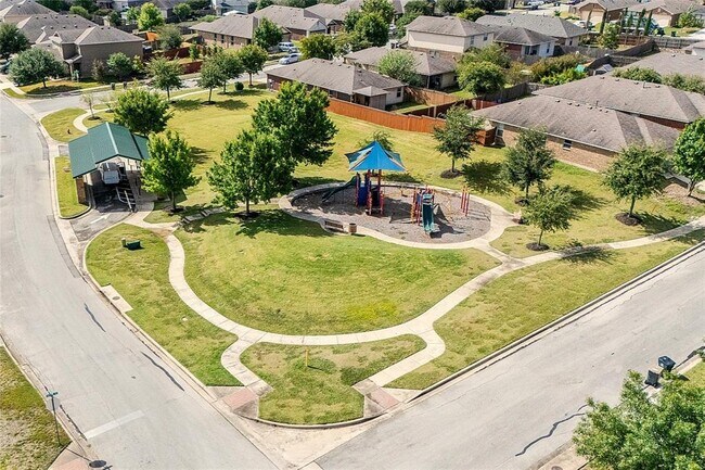 Foto del edificio - 556 Moonwalker Trail