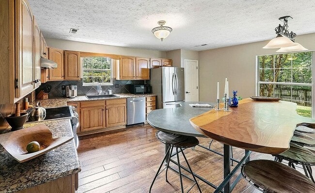 Photo - 4 Bedroom Home In Knoxville