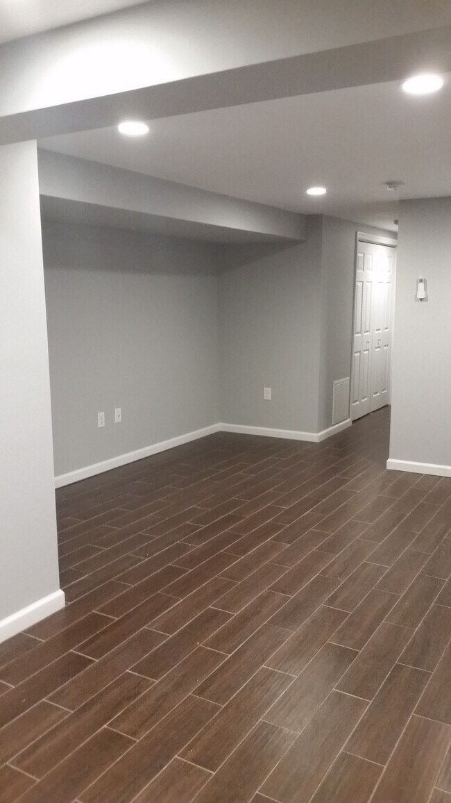 Foto del edificio - 84 Q St NW