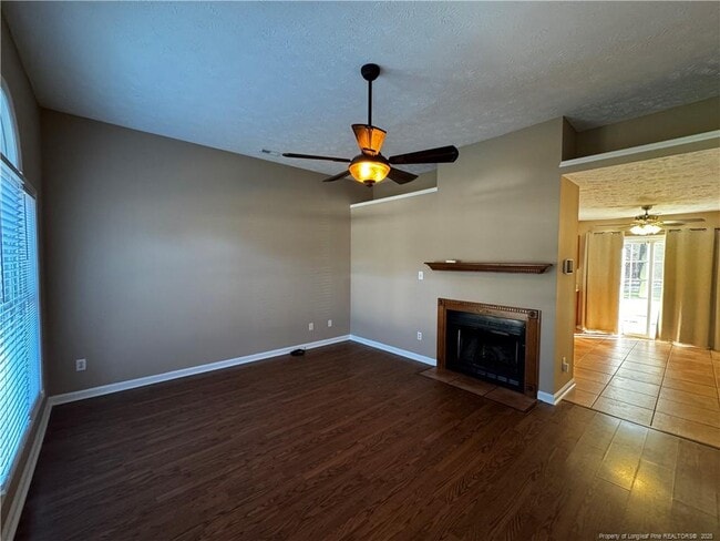 Building Photo - 102 Whitechapel Ln